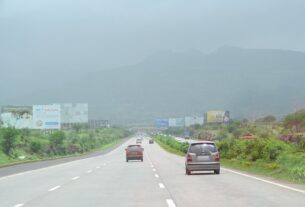 The Mumbai-Pune Expressway, the usual route from Navi Mumbai to Prati Shirdi
